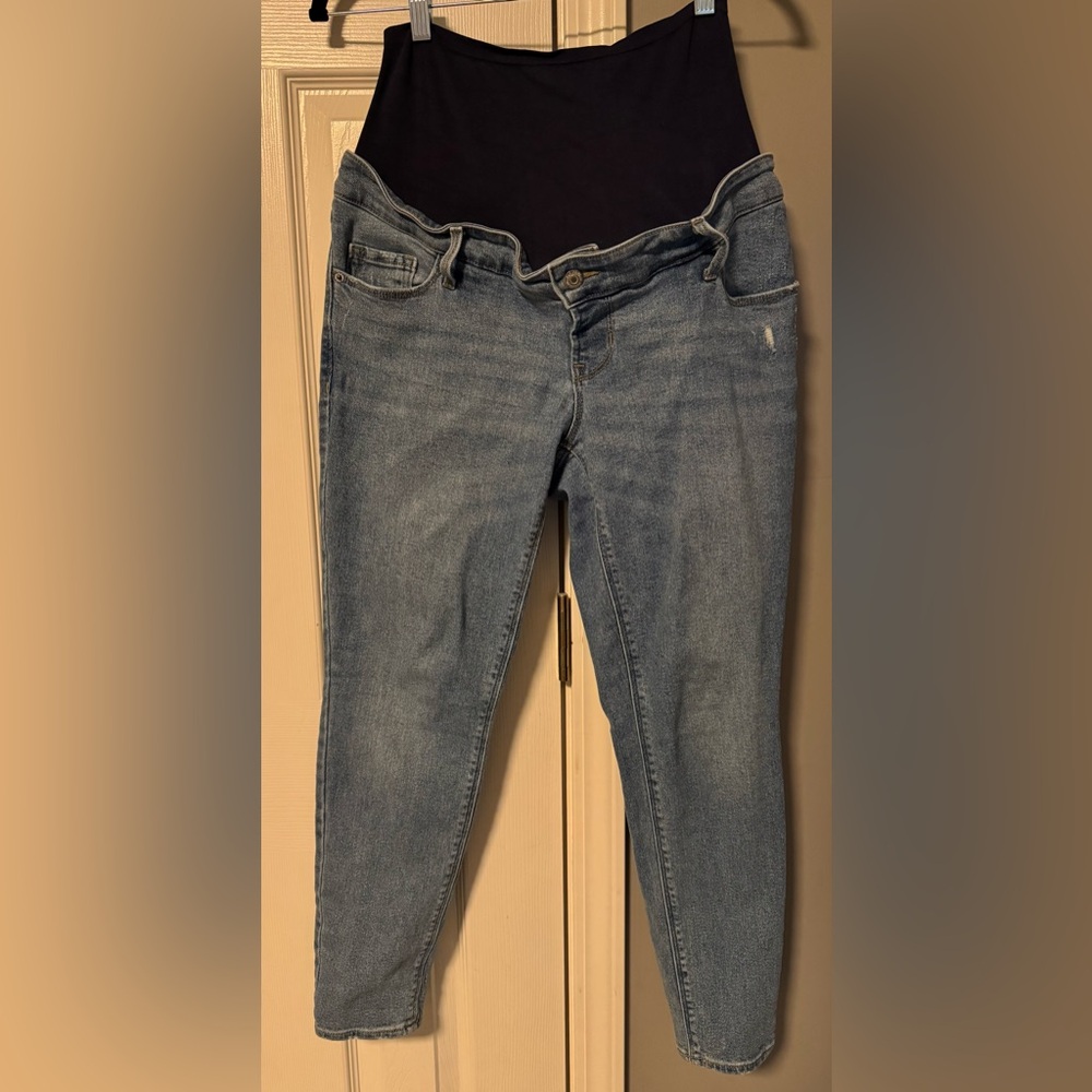 Old Navy Maternity Premium Full Panel Rockstar Super Skinny Jeans